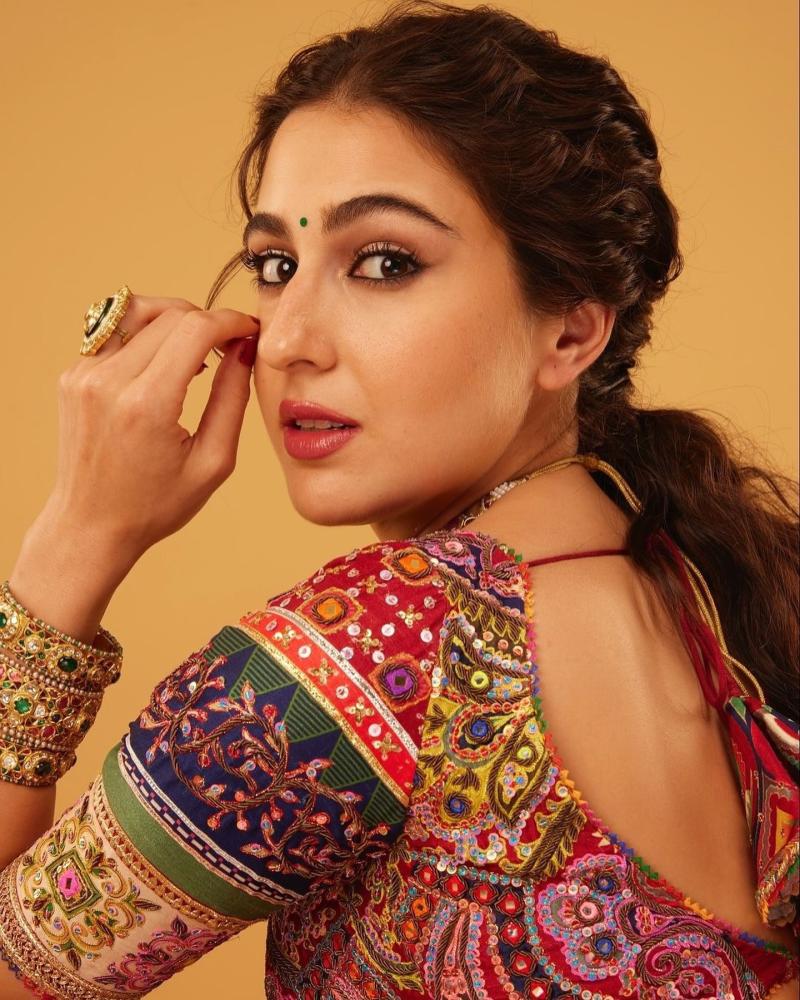 sara-ali-khan-cute-photos